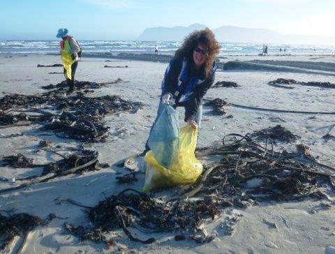 Full Moon Beach Clean-up